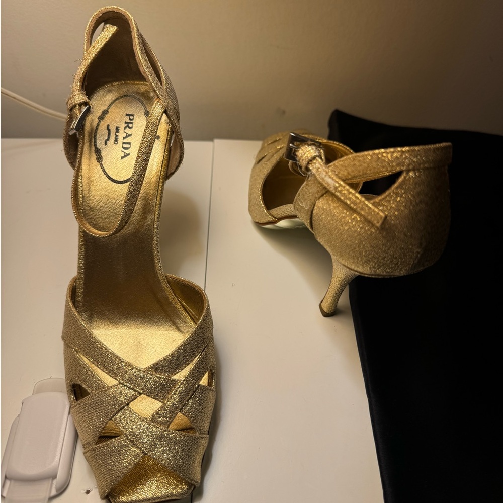 PRADA heels - Picture 6 of 6